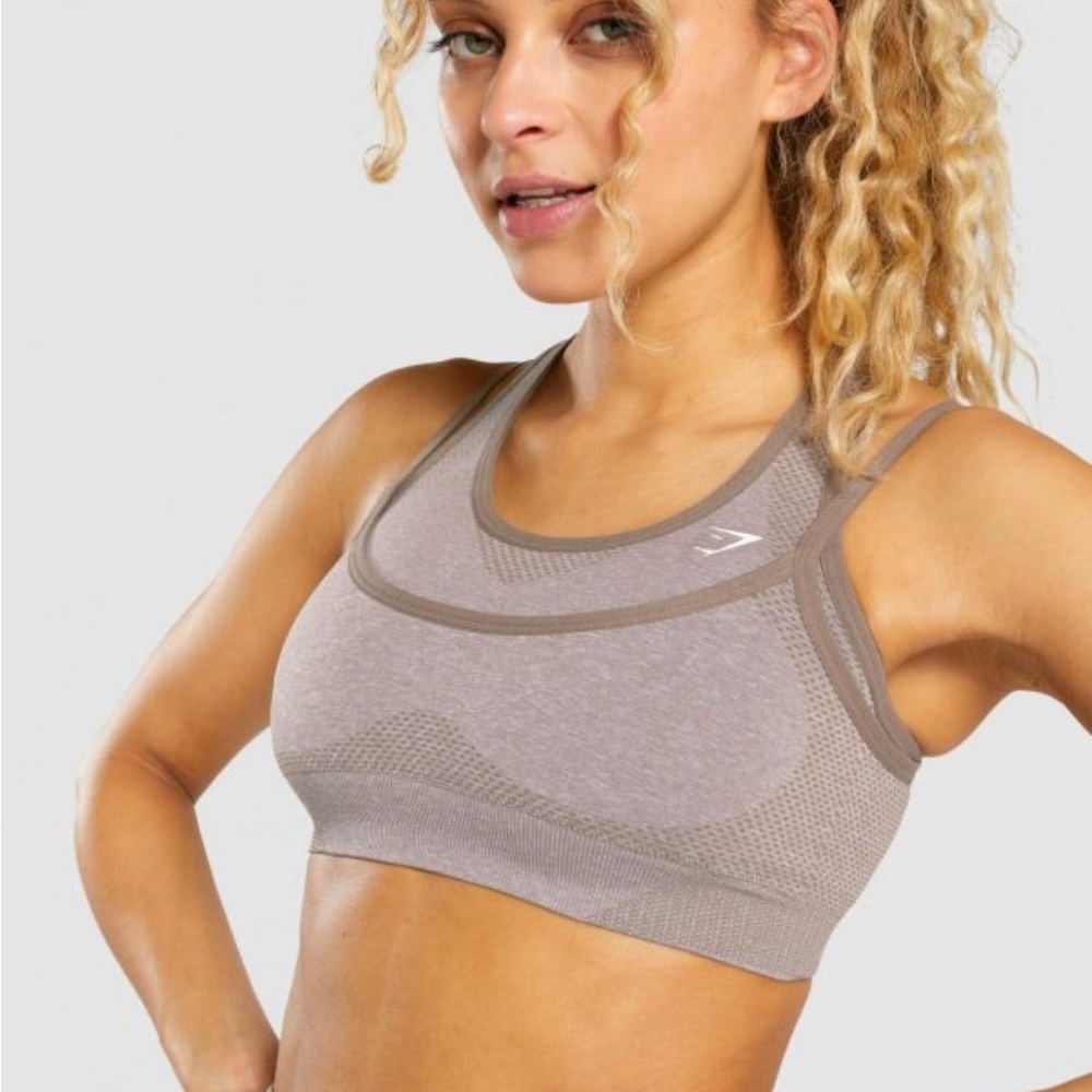 Gymshark Womens Vital Rise Seamless Sports Bra – Taupe Marl